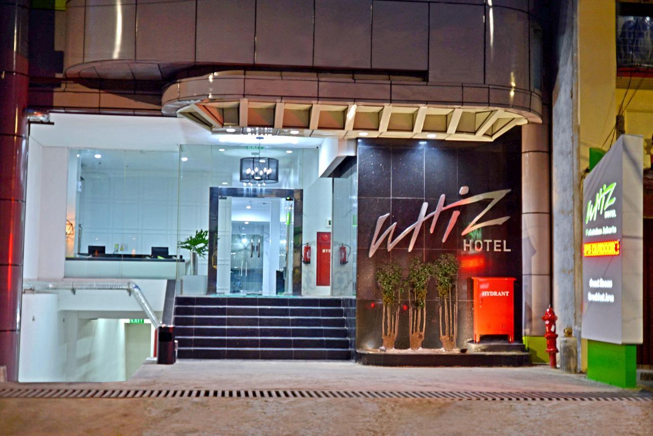 Whiz Hotel Falatehan Jakarta Kültér fotó