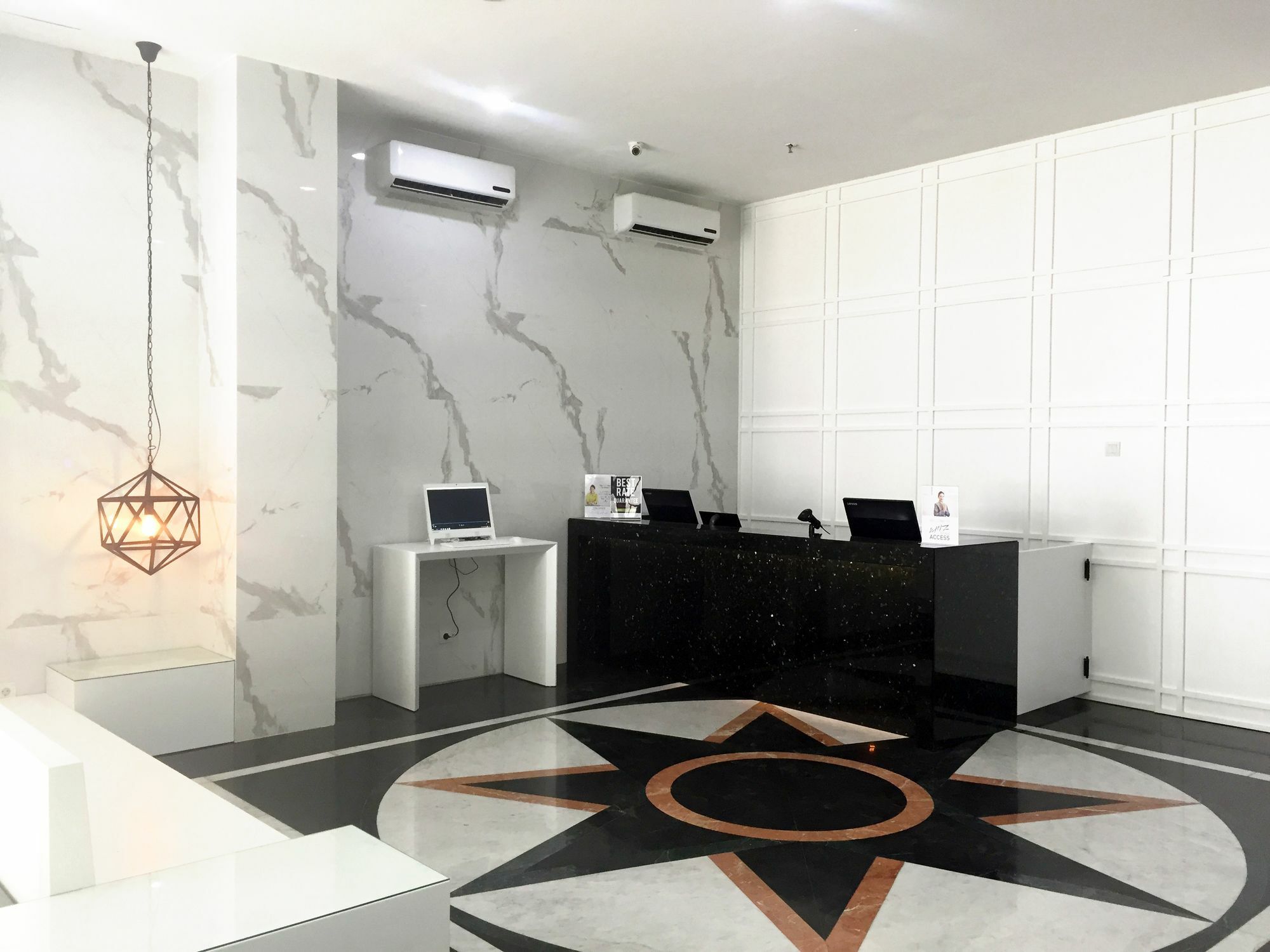 Whiz Hotel Falatehan Jakarta Kültér fotó